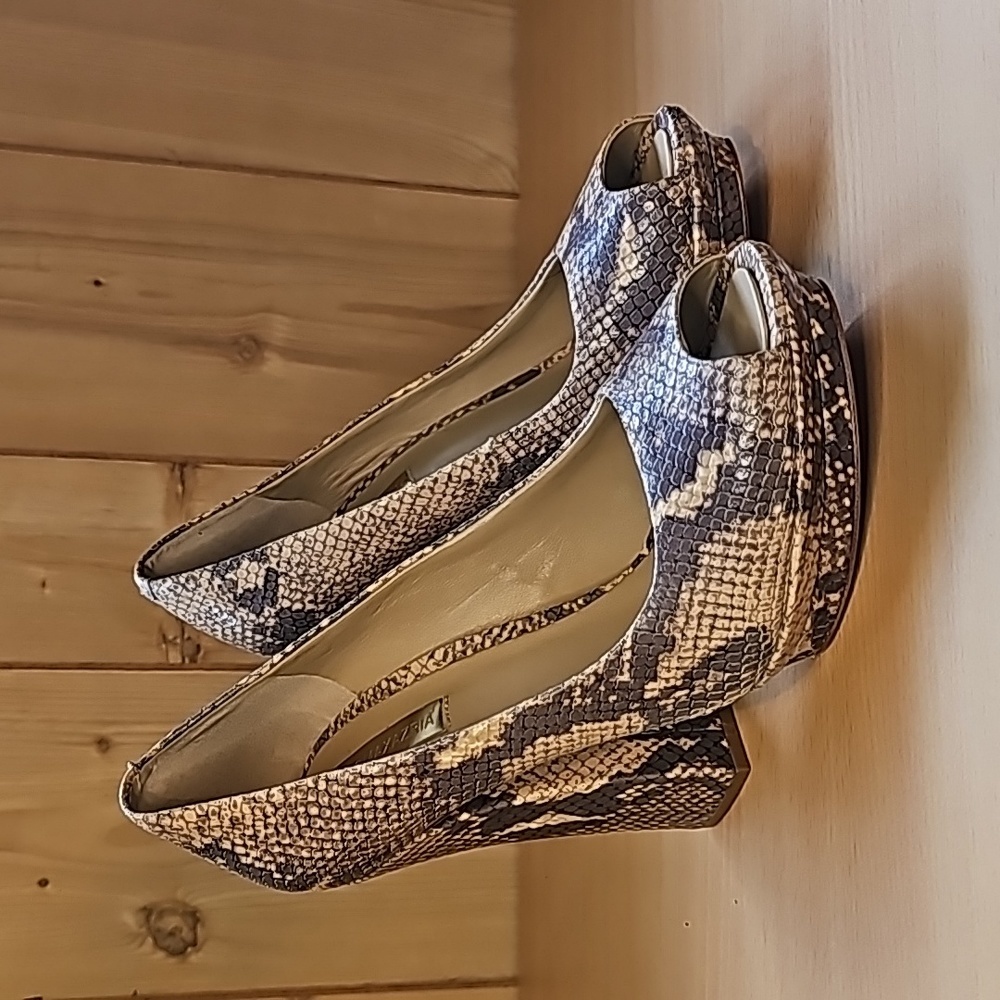 BCBGMaxAzria Snakeskin Peep-Toe Heels, Size 9